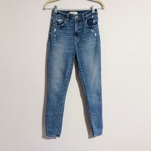 Abercrombie - The Super Skinny Ankle High Rise Jeans